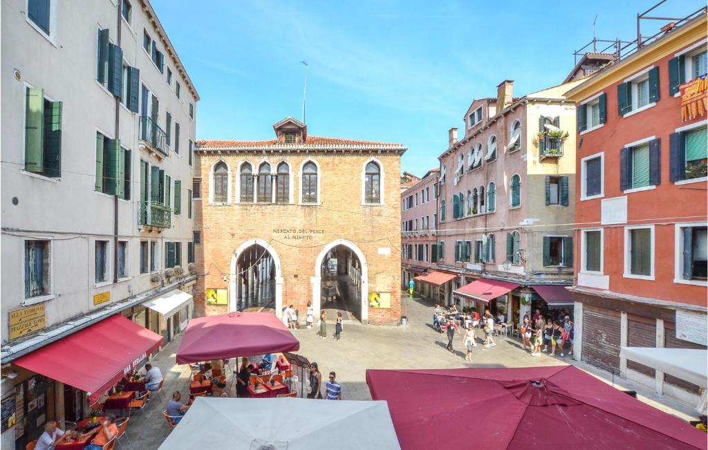 Image of Lovely Apartment In Venezia With Wifi