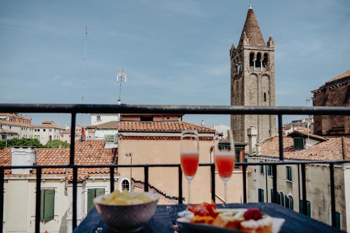 Image 3 of Palazzetto Barnaba
