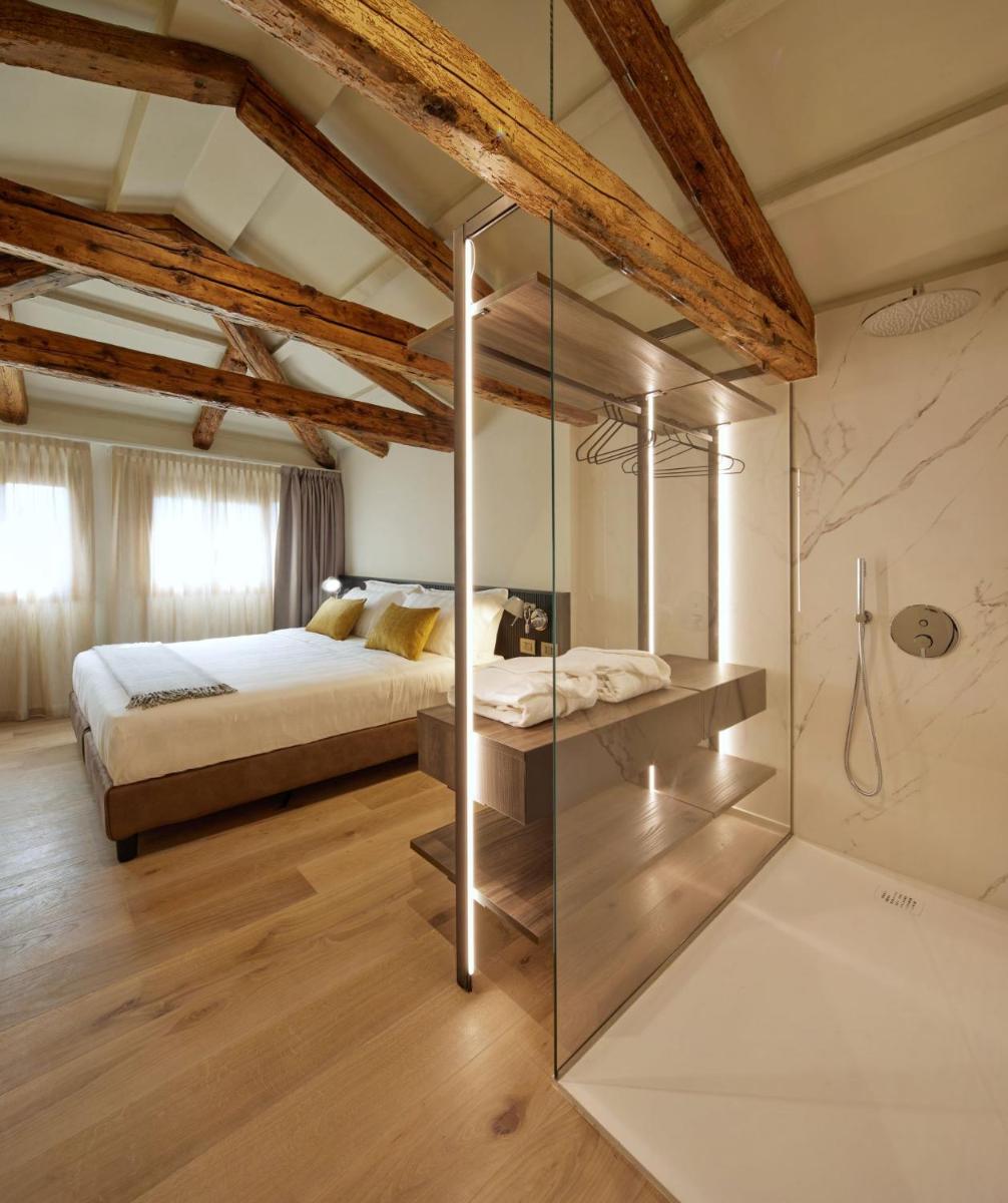 Image 3 of Palazzina RIVA