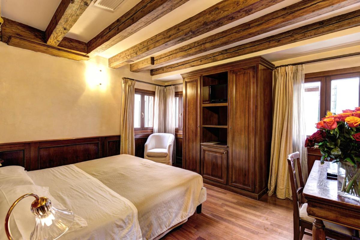 Image 4 of Palazzo La Scala