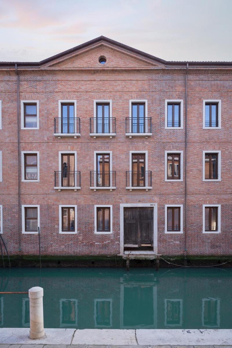 Image 3 of Palazzo dei Guardiani
