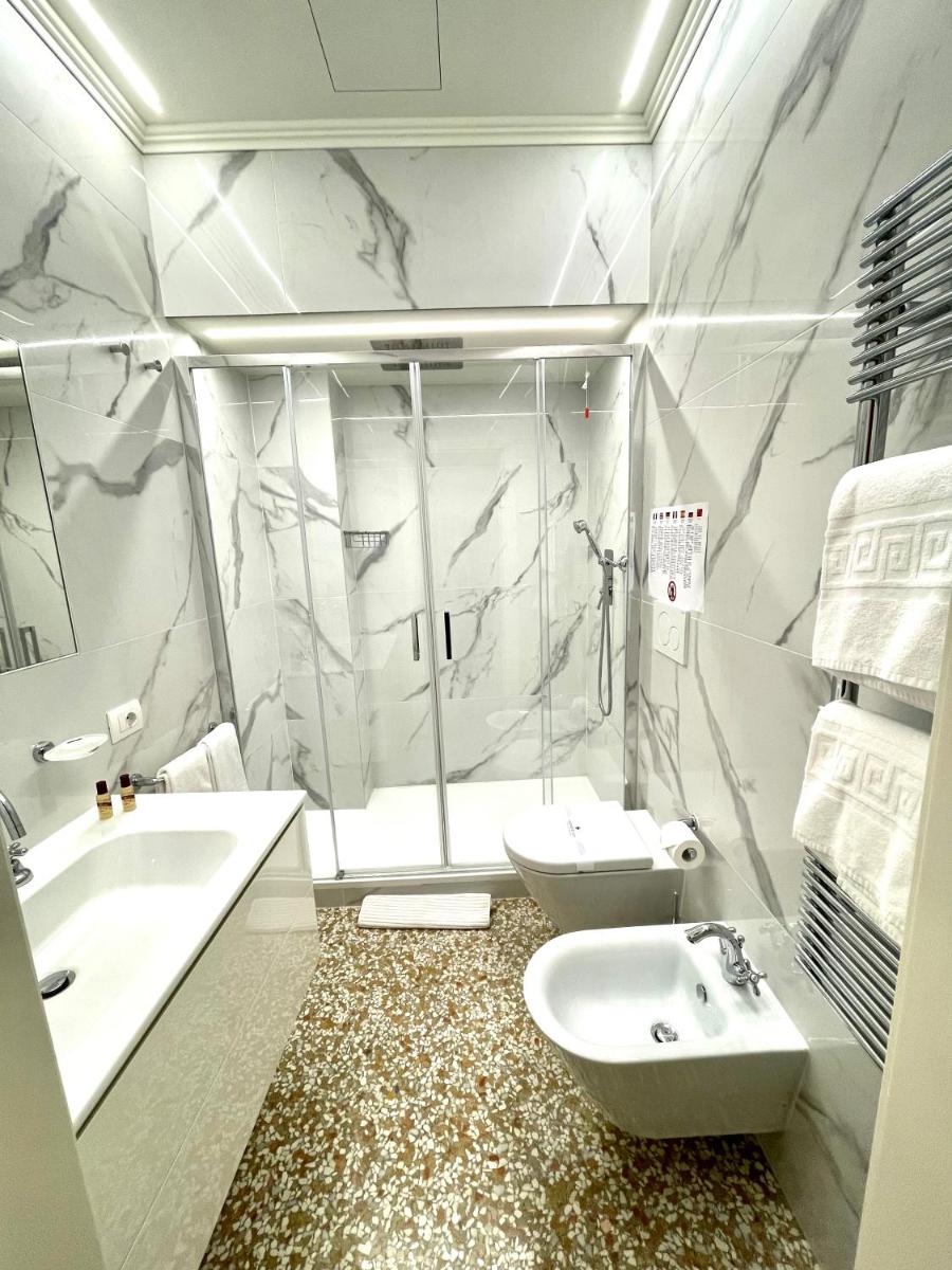 Image 6 of San Gregorio Venice Apartments