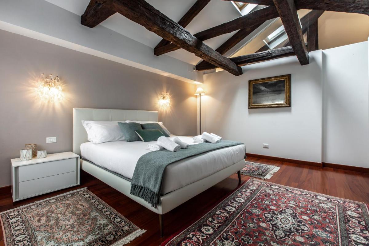 Image 1 of San Pantalon Luxury Penthouse R&R