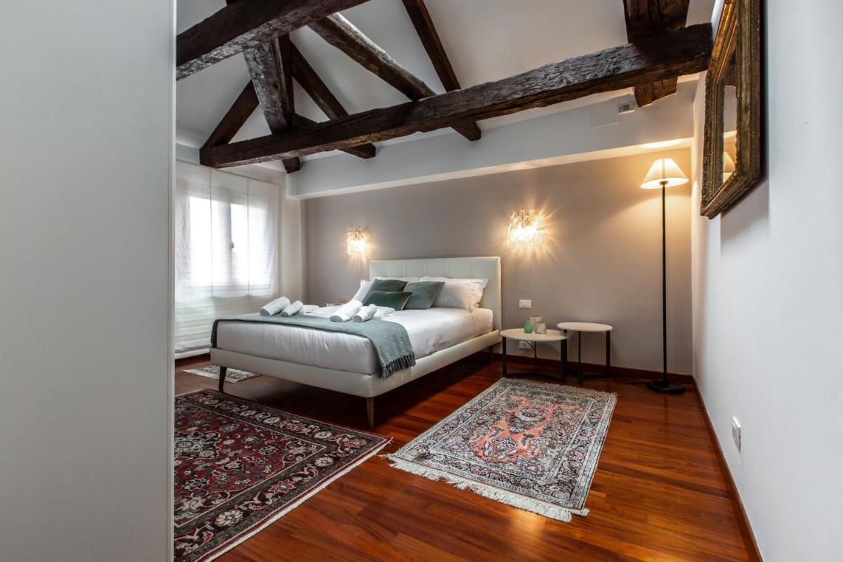 Image 6 of San Pantalon Luxury Penthouse R&R