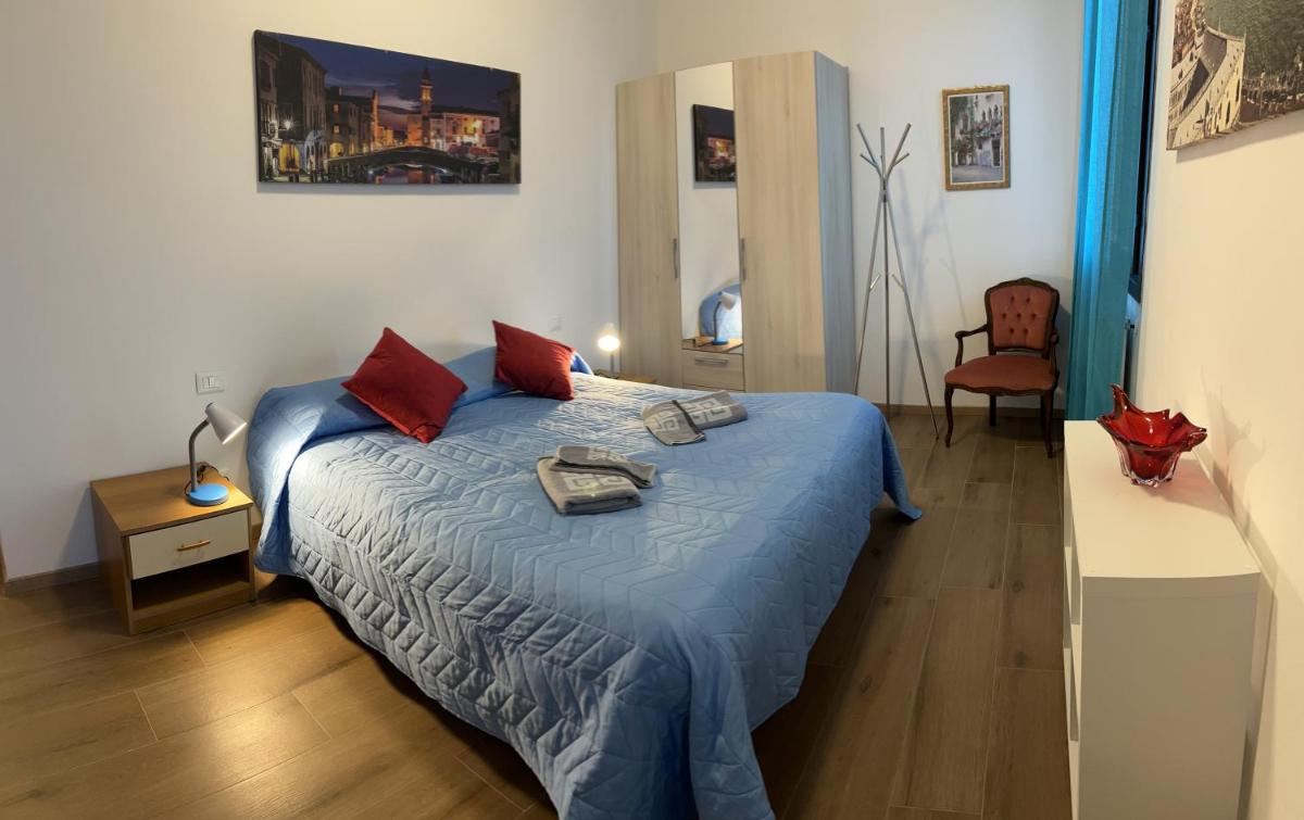 Image 3 of TINTORETTO 1 CON TERRAZZA SOPRA IL TETTO, 3 bagni, 3 grandi camere da letto, SUPER NUOVO
