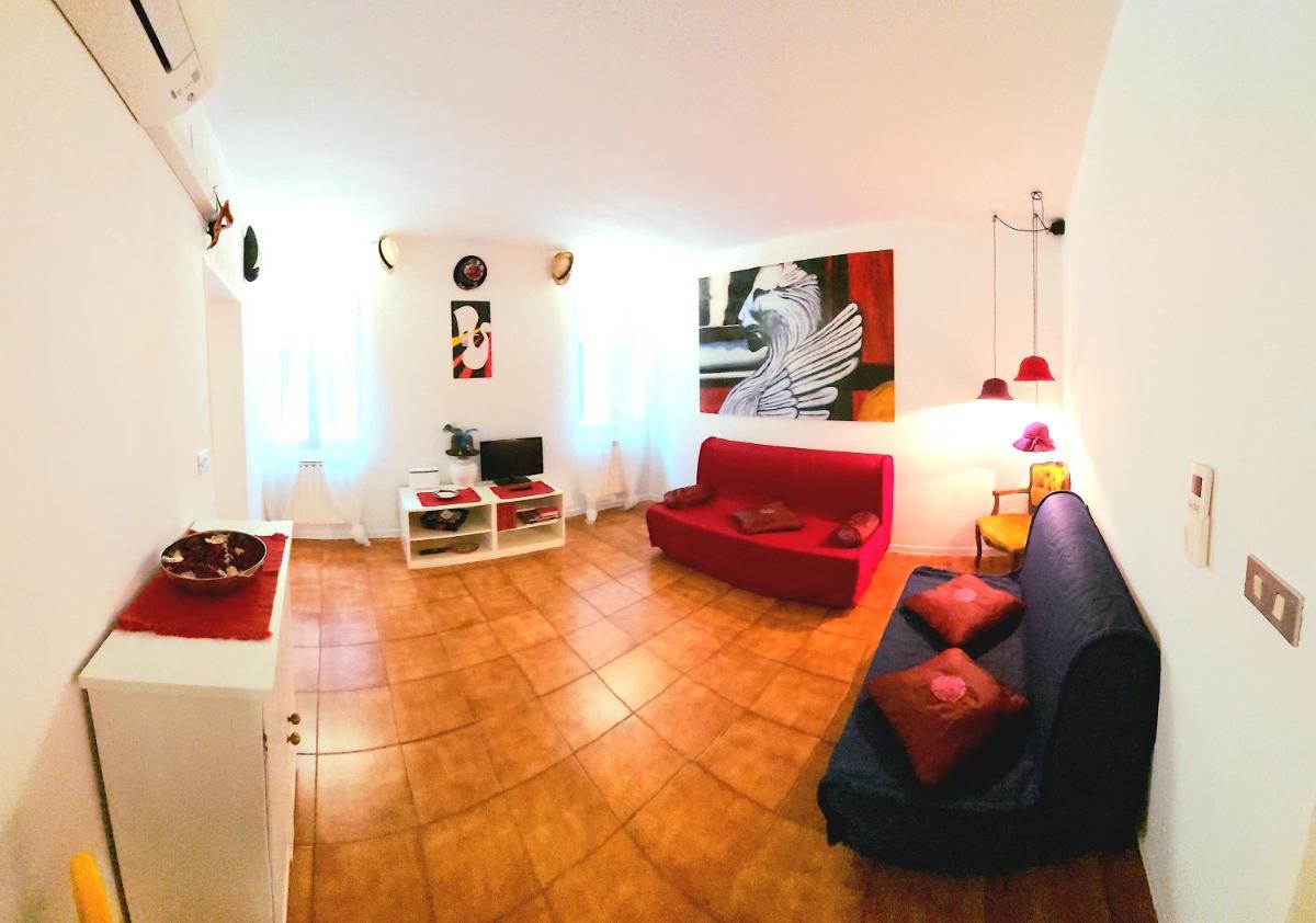 Image 2 of The Hatter’s Venice Apartment