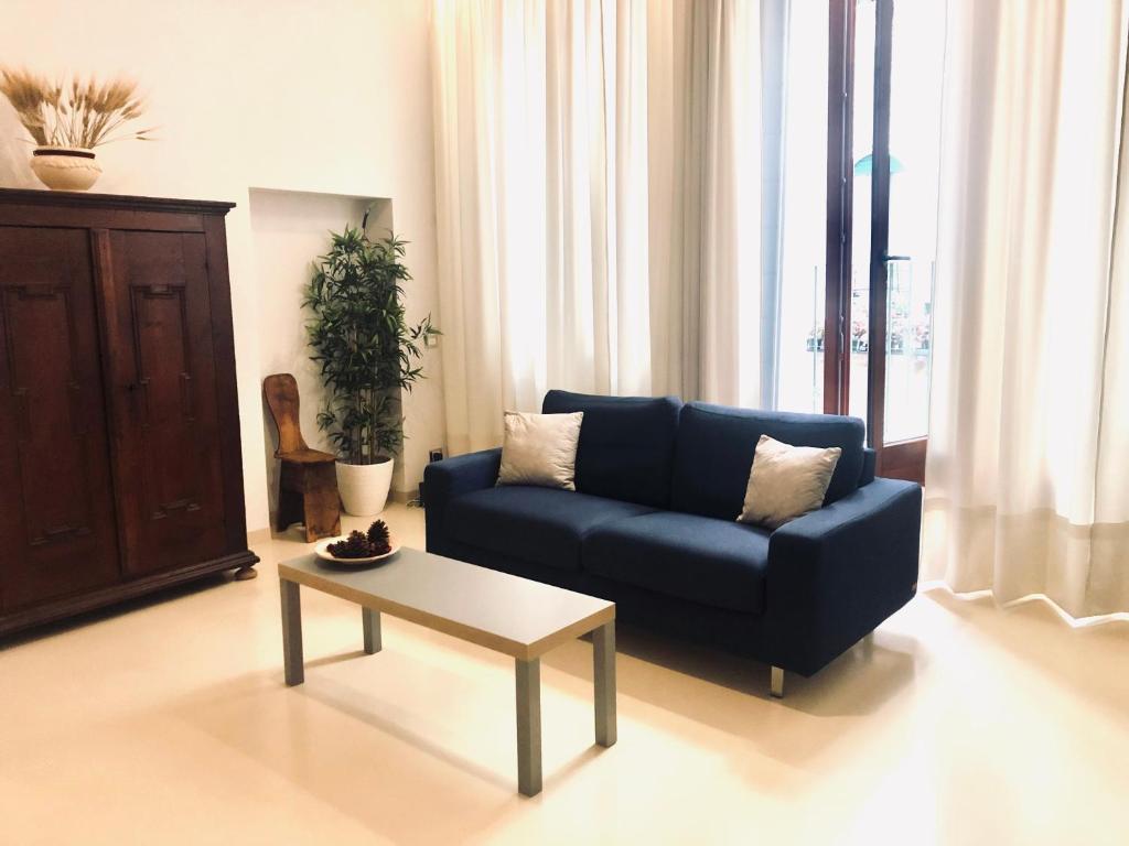 Image of Venetian House
