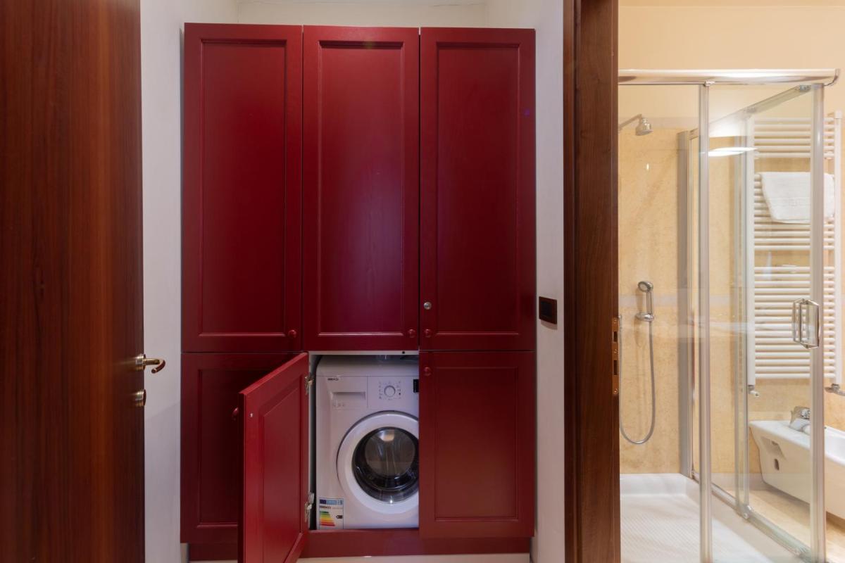 Image 2 of Ve-nice Suite San Marco C4439