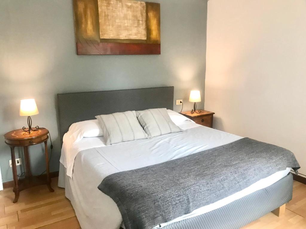 Image of Venice and Venice Apartments – private rooms in shared apartment